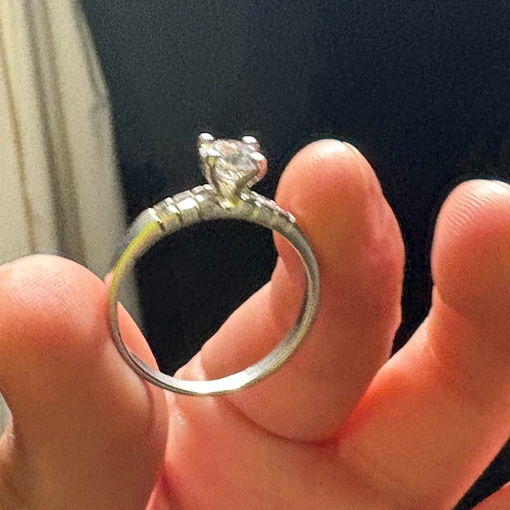 Sterling Silver Crystal Ring 925 - Picture 5 of 16